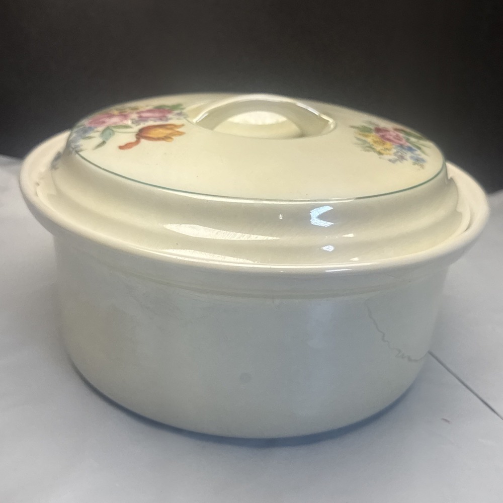 Royal Rochester Royalite Luster Baking Dish With Floral Chip Lid